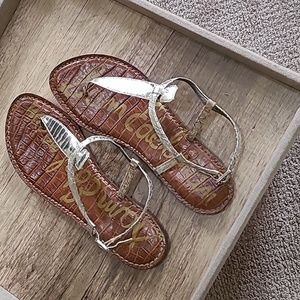 Sam Edelman Gigi Silver Thong Sandals Size 7.5